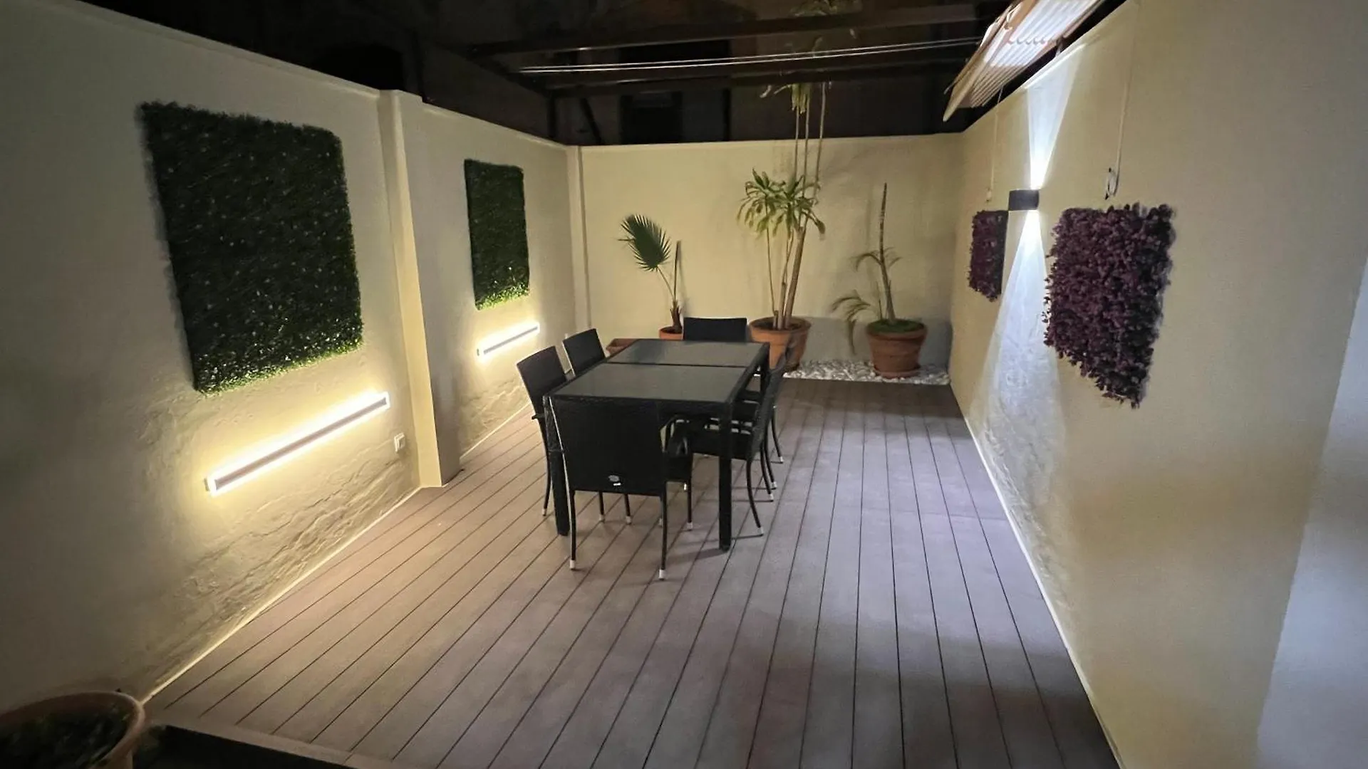Puerto Deluxe Apartment Malaga Spain